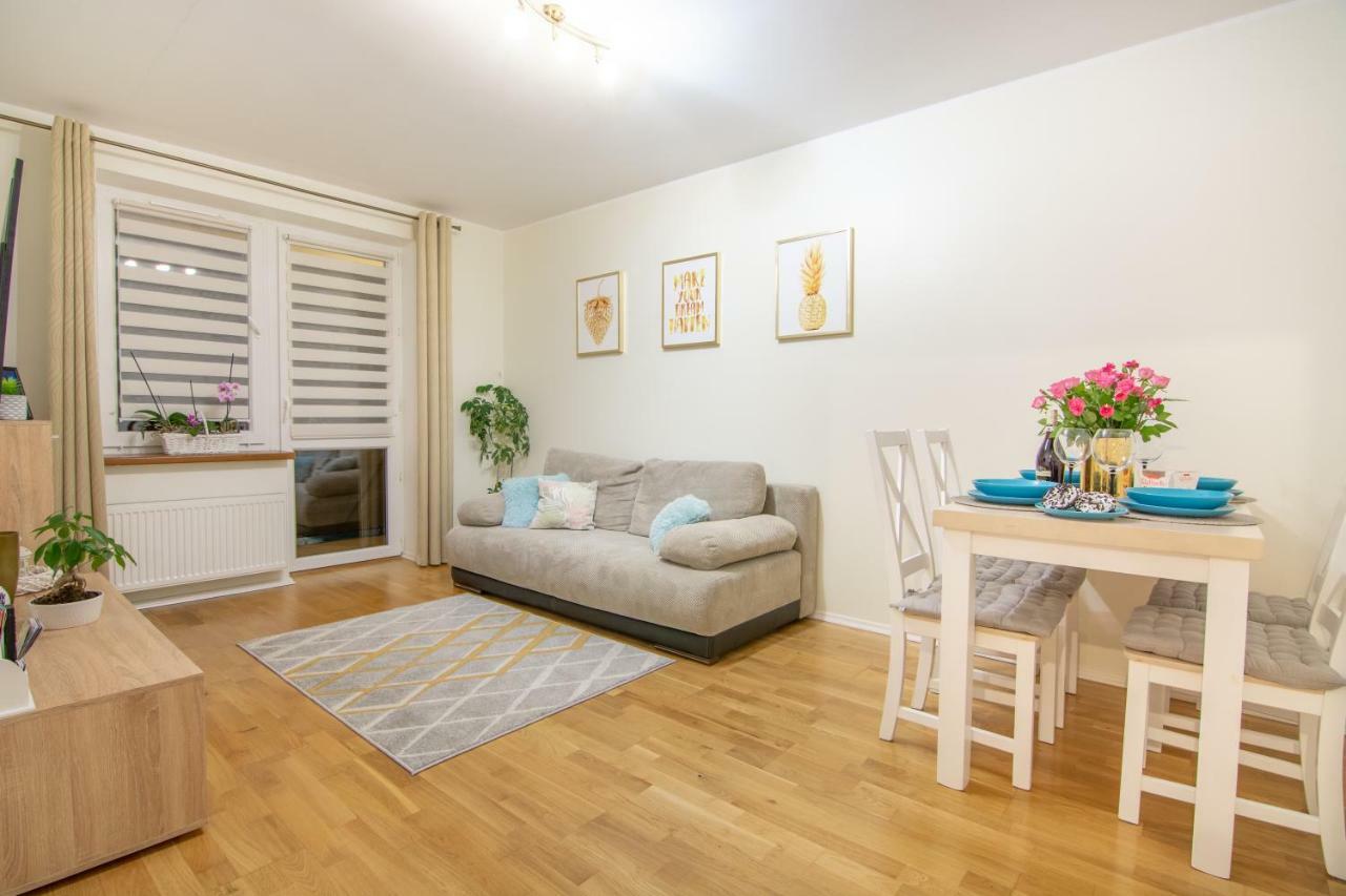 Apartament Optima Ustrzyki Dolne Εξωτερικό φωτογραφία